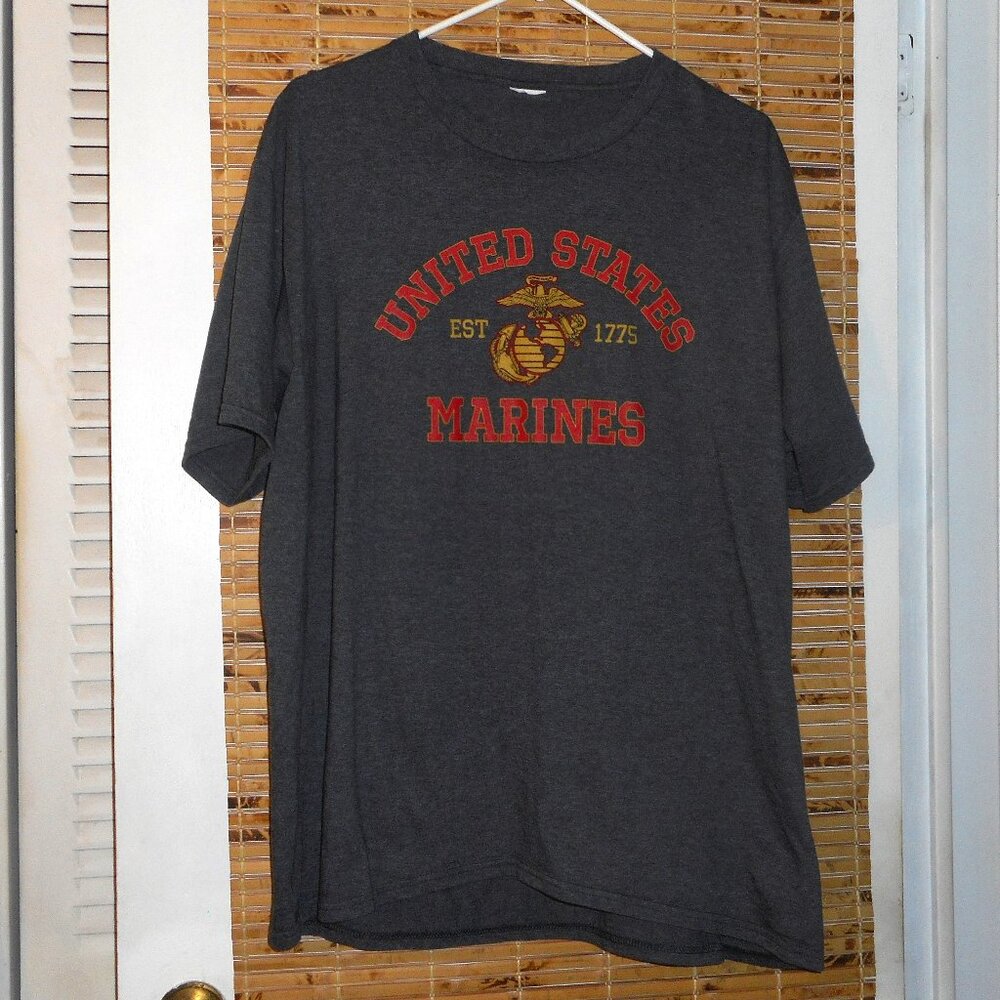 United States Marines T-Shirt *Size: Large (*measurments below) - Picture 2 of 3